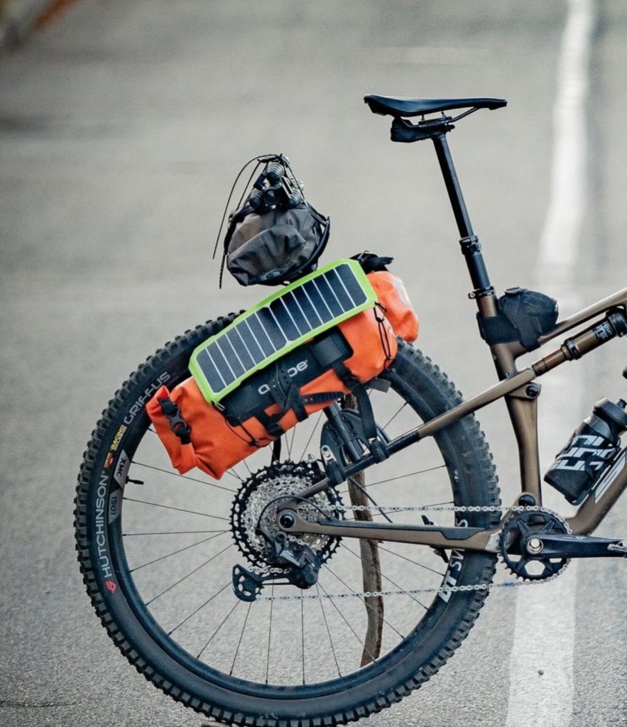 Bikepacking - chargeur solaire Powertec